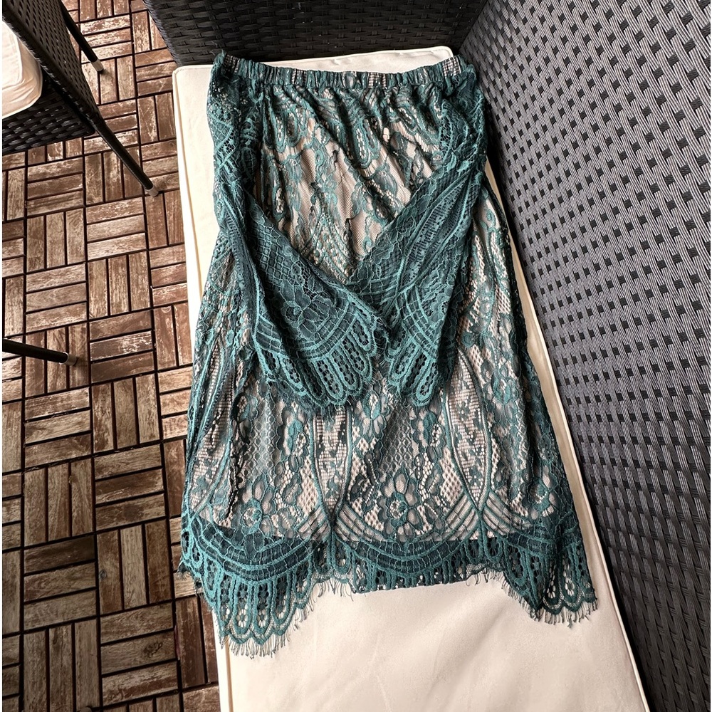 Off the Shoulder Lace Dress